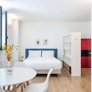 Relstay - Porta Romana - Large Apartamento